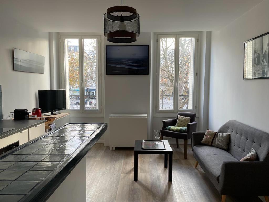 Appartement Superbe 2 Pieces Proche Nation Paris